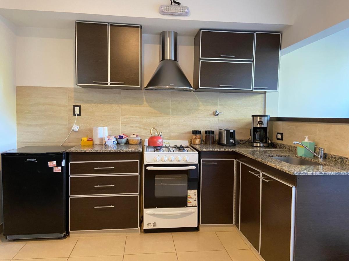 Mendoza Apartments Ezeiza Airport Луис-Гильон Экстерьер фото